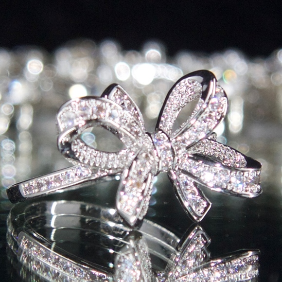 925 14kt Gold Dipped Pave Swarovski Fashion Ring - Picture 2 of 8